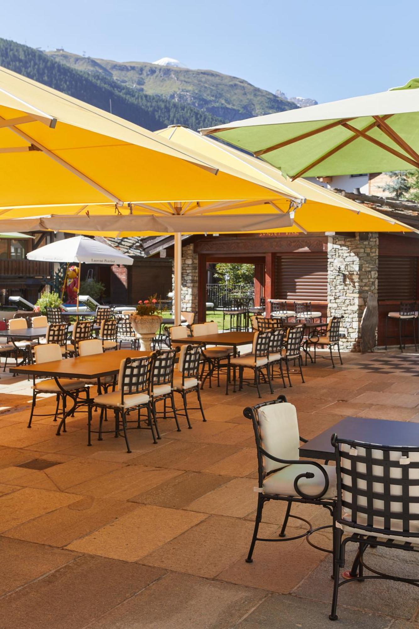 Hotel Alex 4*